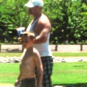 Meet your Posher, Bobby